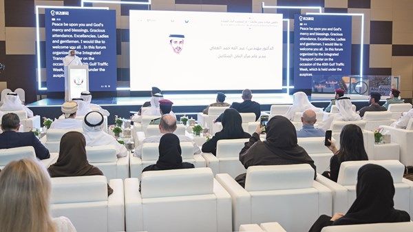 %36 من إجمالي الحوادث المرورية بسبب «التشتت أثناء القيادة»