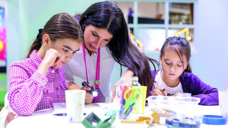 الامارات | 600 ورشة تثري عوالم زوار «القرائي للطفل»