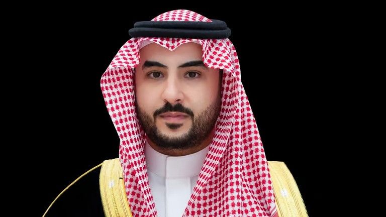 السعودية | بتوجيه من القيادة.. وزير الدفاع يصل العاصمة الإيرانية طهران في زيارة رسمية