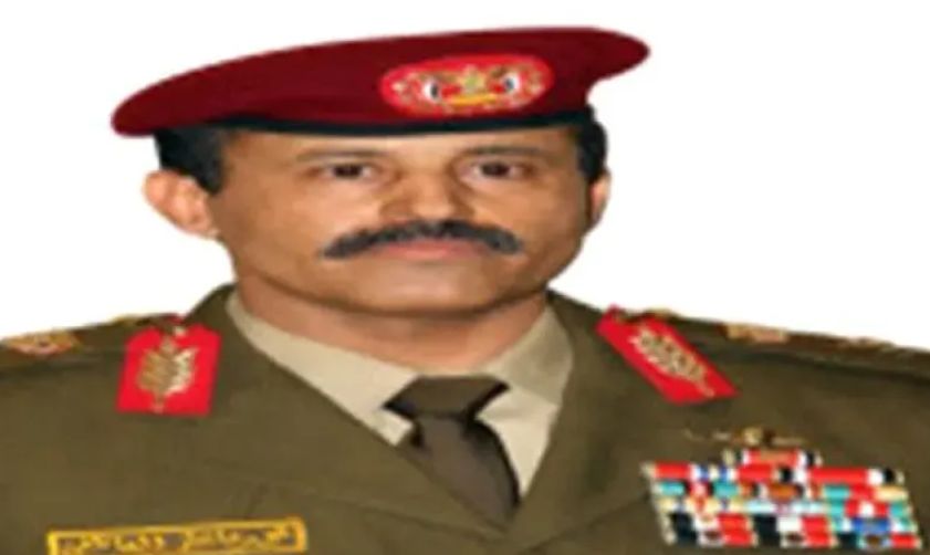 عاجل : مصادر تفجر مفاجأة من العيار الثقيل وتكشف حقيقة مقتل وزير الدفاع لدى الحوثيين ومحافظ الحديدة وقيادات من الصف الاول بغارات امريكية "تفاصيل"