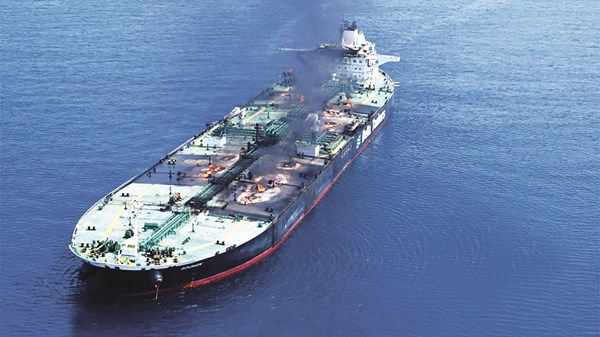 تقرير: تنسيق عسكري واستخباراتي واسع بين الحوثيين و«القاعدة»