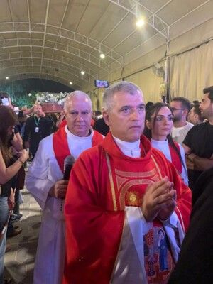 السفير البابوي لدى الامارات أحيا مناسبة الجمعة العظيمة في جبل علي بدبي