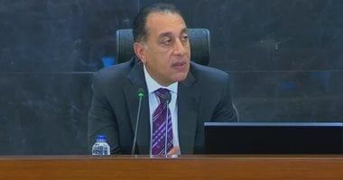 رئيس الوزراء يتفقد غدا عددا من المصانع بمدينة العاشر من رمضان