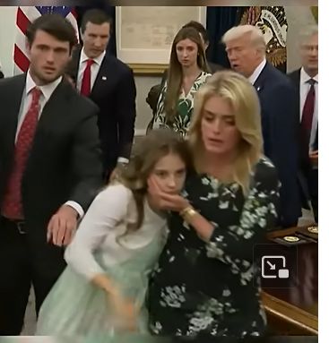 صور| إنهاء مؤتمر لترامب بعد إغماء طفلة في المكتب البيضاوي