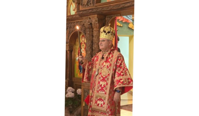 بقعوني في قداس سبت النور: المسيح يأتي ليحرر نفوسنا فهو قادر ان يغيثنا في الامنا وتجاربنا