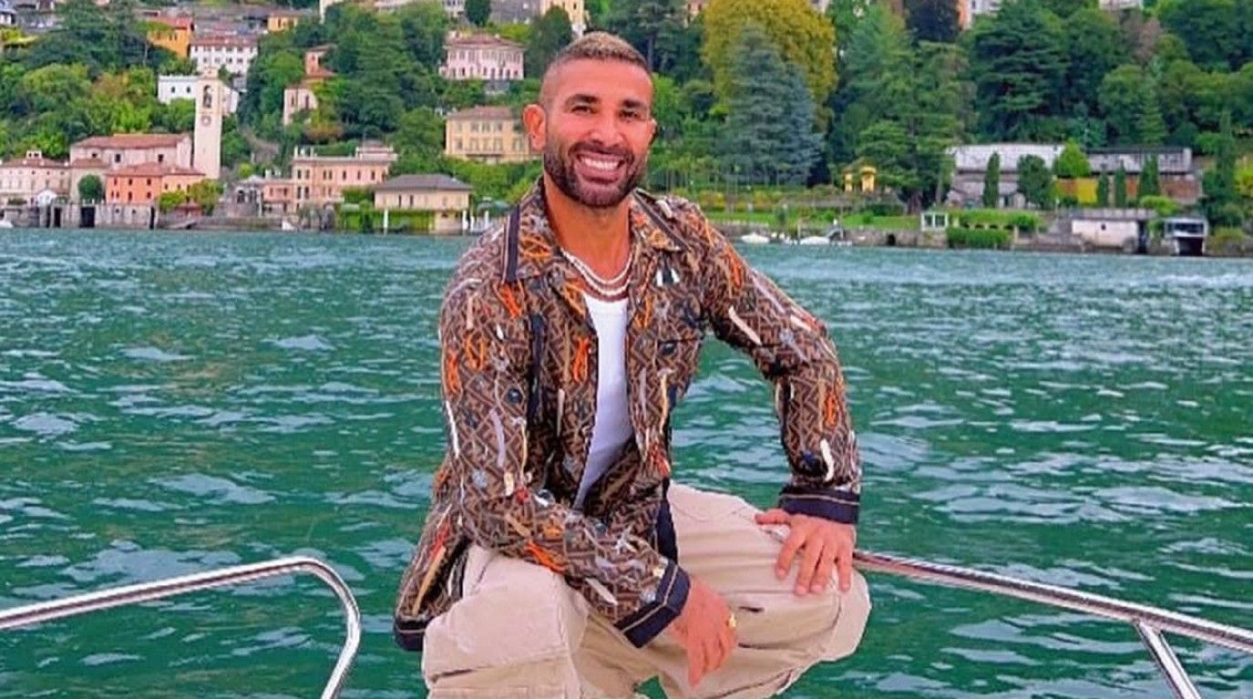 موقف طريف بين أحمد سعد وجمهوره في حفله الأخير
