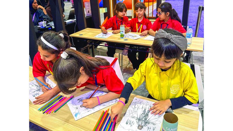 الامارات | 150 فعالية وورشة فنية في «ركن القصص المصورة» في «القرائي للطفل»