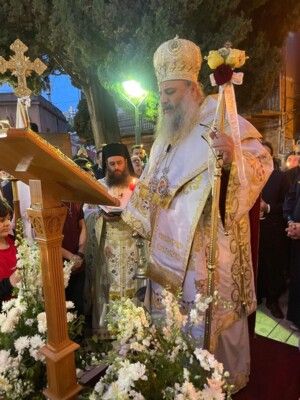 المتروبوليت الصوري ترأس رتبة الهجمة وقداس عيد الفصح في كاتدرائية القديس نيقولاوس - زحلة