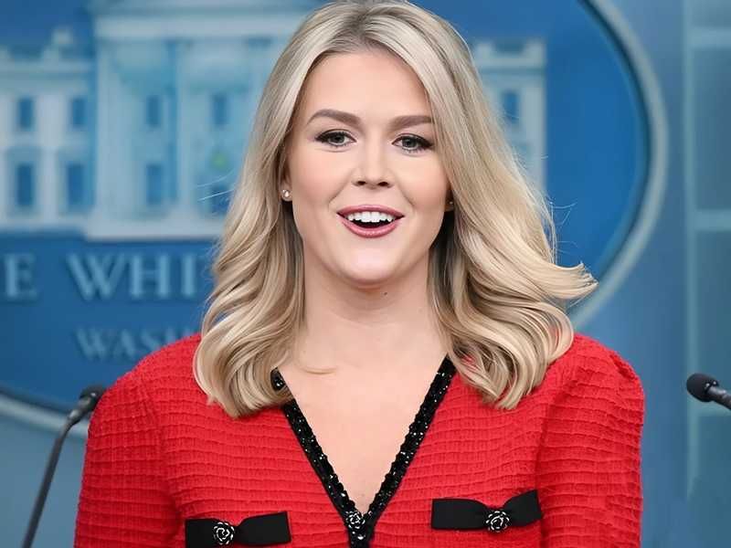 الامارات | "صنع في الصين".. فستان متحدثة البيت الأبيض يهز مواقع التواصل ويثير سخرية الصينيين