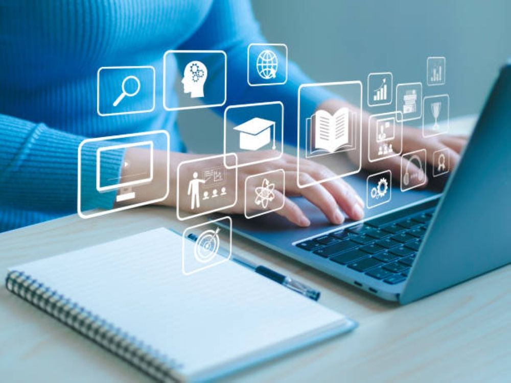 ”طموح الصيفي“.. 5 أسابيع عن بُعد لإعداد طلبة الثالث المتوسط للجامعات