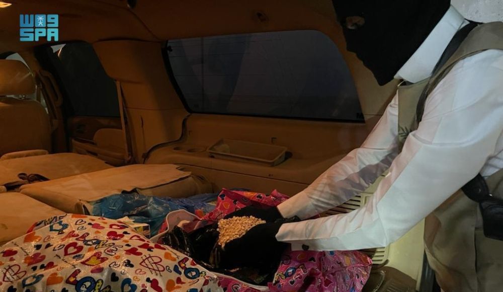 إحباط  تهريب 28,500 قرص خاضع للتداول الطبي و40 كيلوجرامًا من القات