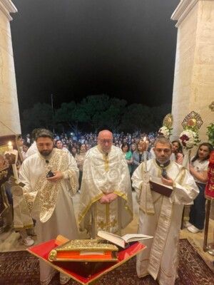 رعية الشويفات للروم الأرثوذكس احتفلت بعيد الفصح المجيد في كنيسة رئيس الملائكة ميخائيل- المدبر