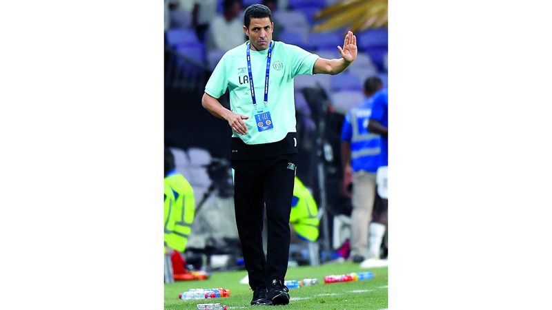 الامارات | عموتة مستمر مع الجزيرة.. ولن يرحل لتدريب العراق