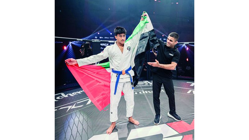 الامارات | المهيري يفوز بالنزال الاستعراضي في «أبوظبي إكستريم 9»