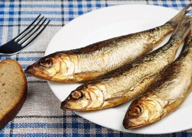 هل يقضي الليمون والخل على بكتيريا الفسيخ؟.. خبير تغذية يكشف مفاجأة