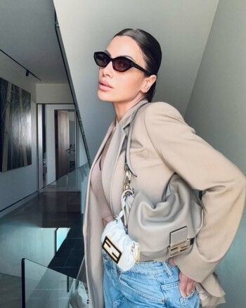 إليكم سعر حقائب يد صبا مبارك المرتفع من FENDI