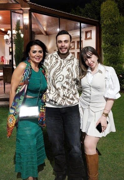 رانيا يوسف ترقص على أنغام "انزل يا جميل" بعيد ميلاد داليا مصطفى.. فيديو