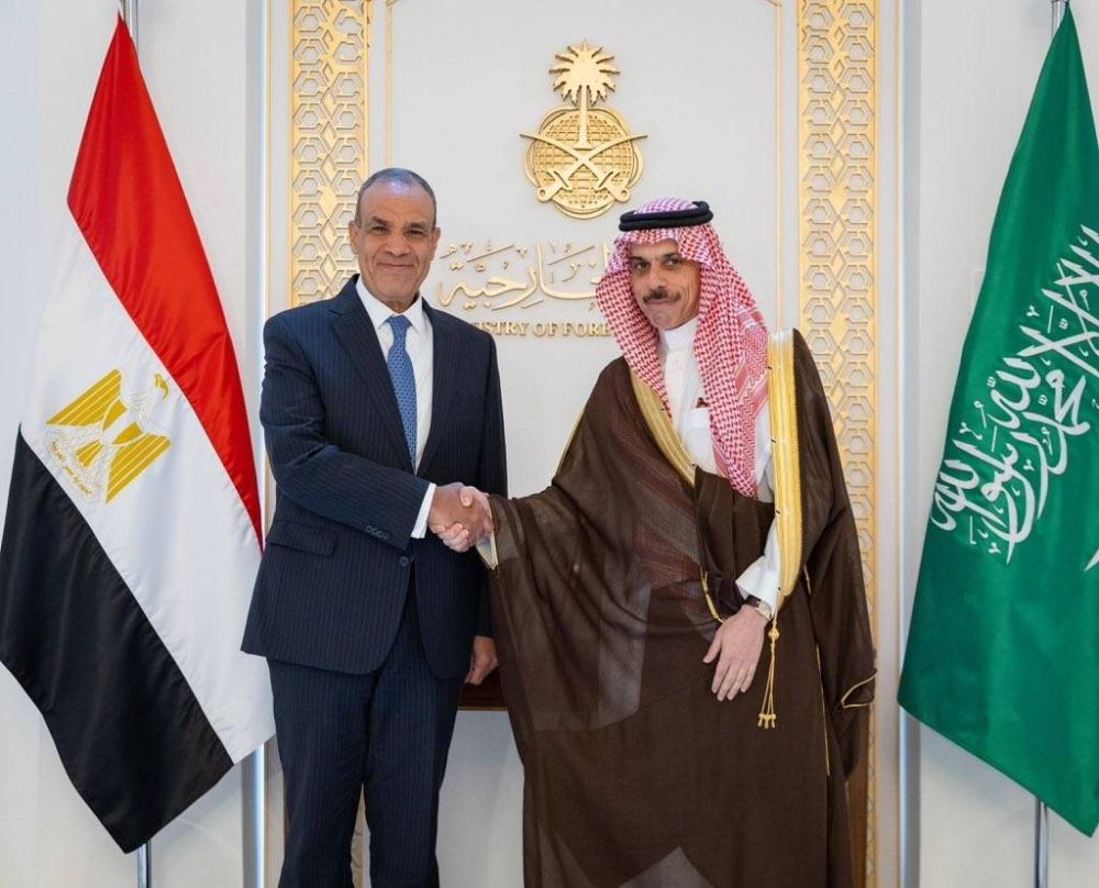 وزير الخارجية ونظيره المصري يعقدان اجتماع لجنة المتابعة والتشاور السياسي