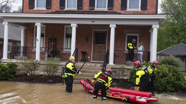 قتيلان جراء فيضانات بالولايات المتحدة