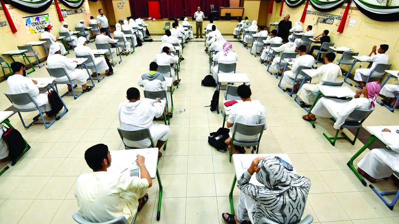 الامارات | اختبارات نهاية العام لطلبة التعليم المستمر تنطلق مساء اليوم