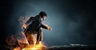طالع الأبراج: 5 أبراج تحول الألم لقوة ونجاح.. برج الحوت يترجمه لإبداع والحمل لا يستسلم