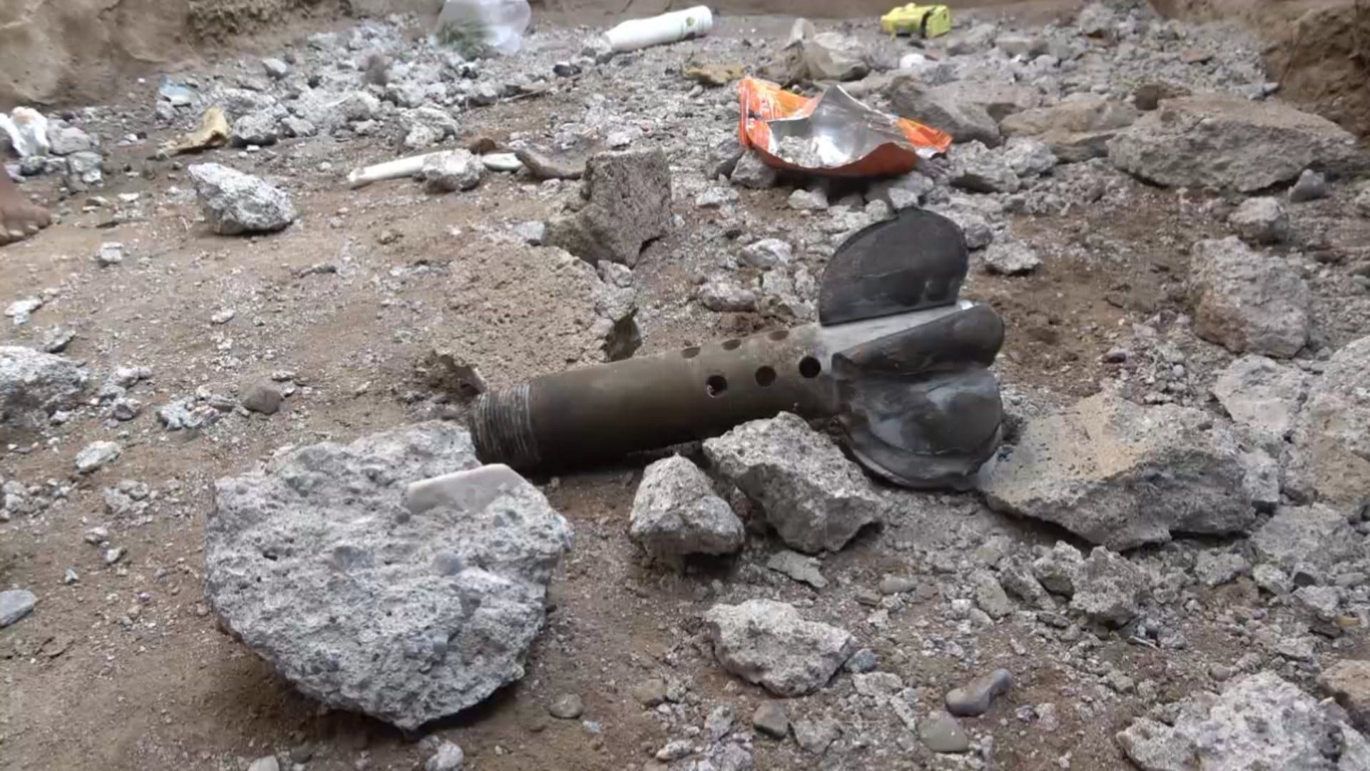 الحديدة.. مليشيا الحوثي تقصف بلدة آهلة بالسكان شمالي الخوخة