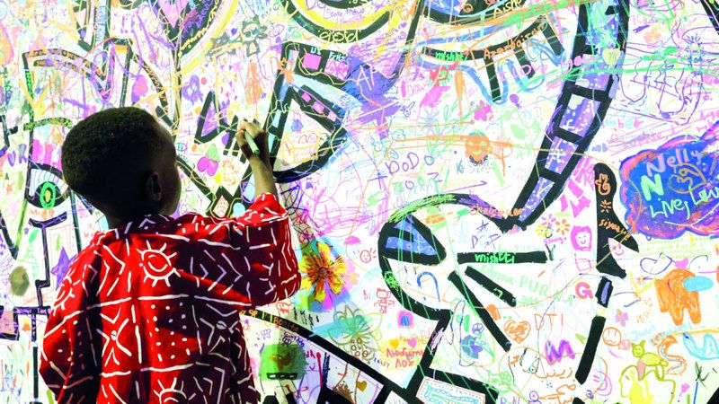 الامارات | «فنون العالم دبي» يحتفي بمواهب ترسم ملامح المستقبل