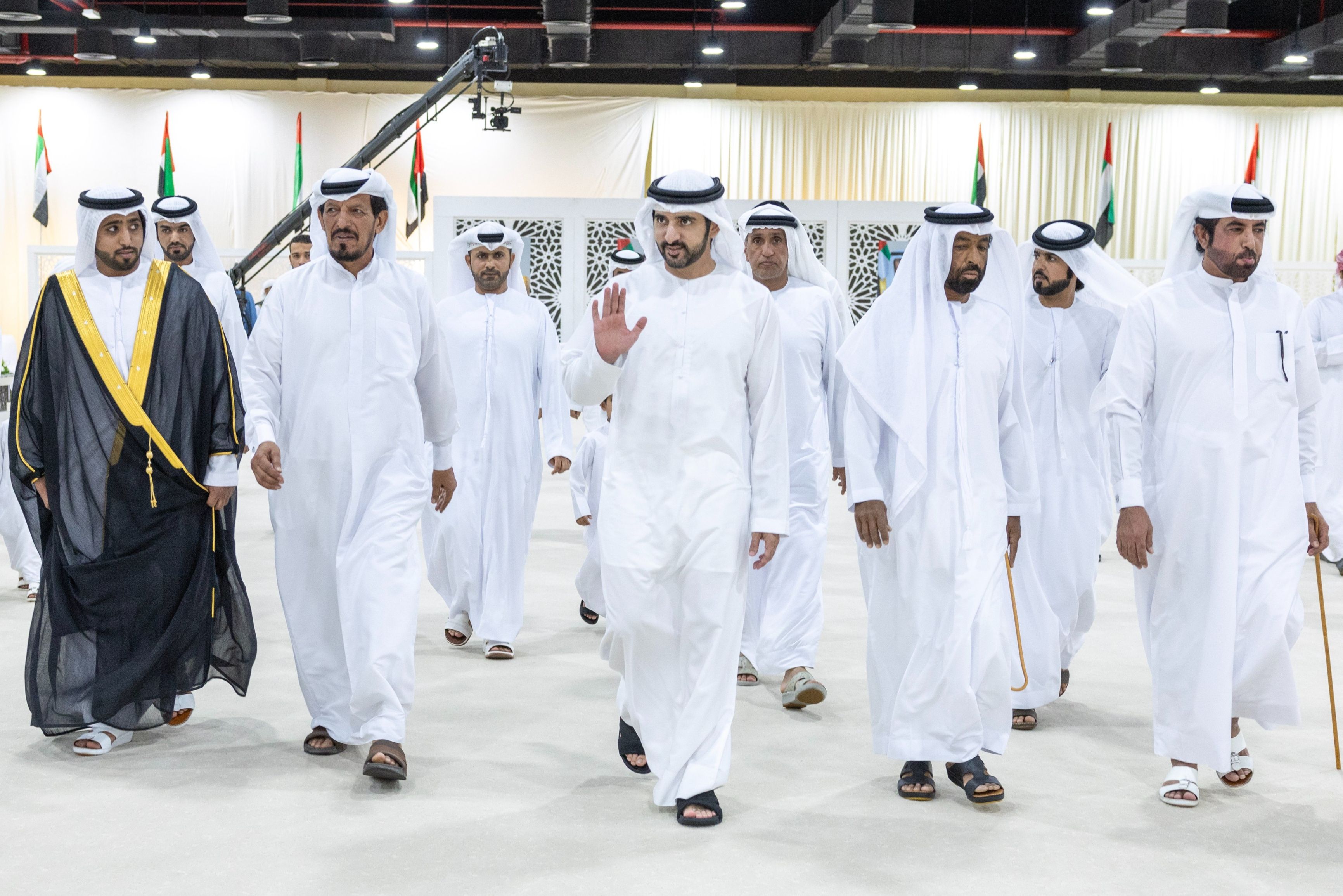 الامارات | حمدان بن محمد يحضر أفراح الكتبي
