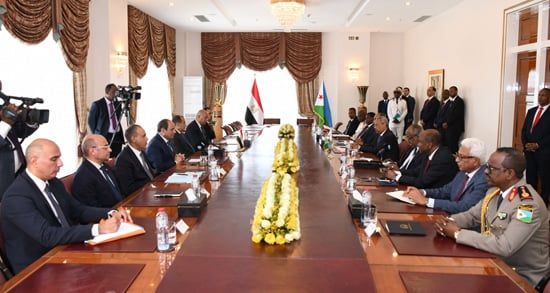 الرئيس السيسي يعود إلى أرض الوطن بعد زيارته لجمهورية جيبوتى الشقيقة