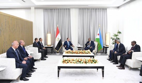الرئيس السيسي يعود إلى أرض الوطن بعد زيارته لجمهورية جيبوتى الشقيقة