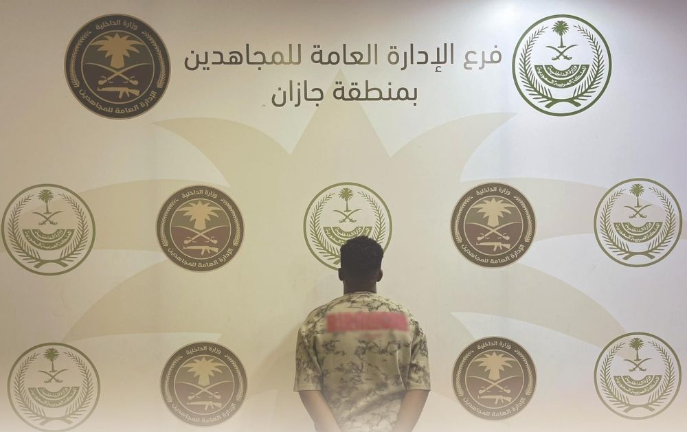 جازان.. القبض على مواطن لنقله 10 مخالفين لنظام أمن الحدود