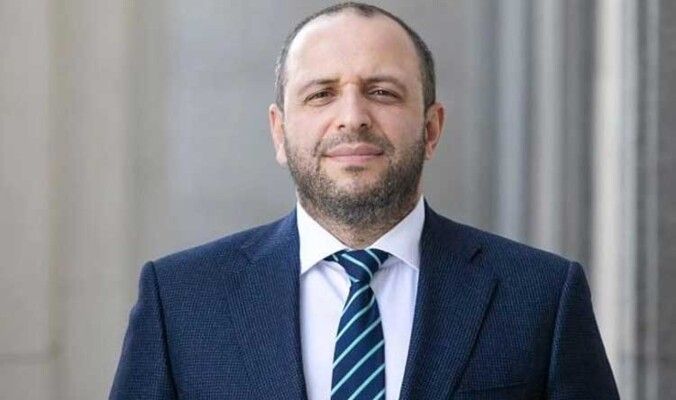 وزير الدفاع الأوكراني: مستعدون للمضي قدما نحو سلام عادل ودائم قائم على القانون الدولي ويضمن أمن دولتنا