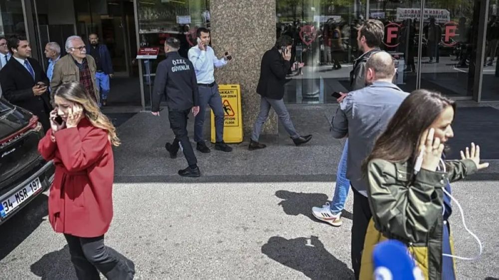 سفارة المملكة في تركيا تطالب بالحذر من ارتدادات زلزال إسطنبول