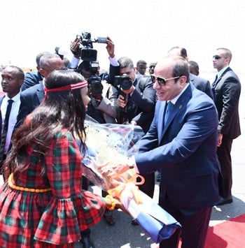 الرئيس السيسي ونظيره الجيبوتى يؤكدان رفضهما تهديد أمن الملاحة بالبحر الأحمر