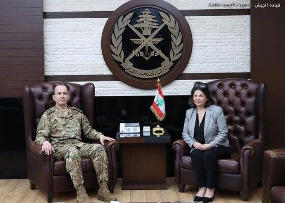 قائد الجيش عرض الاوضاع مع النائب الصمد وسبل دعم الجيش مع الممثلة المقيمة لـ UNDP