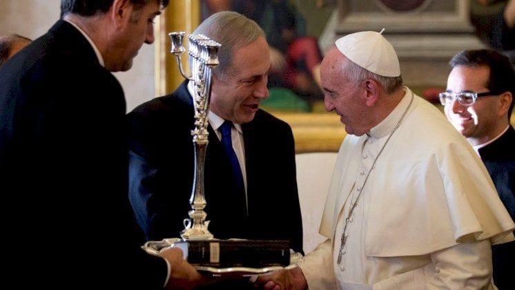 إسرائيل لا تخشى العالم المسيحي.. نتانياهو يرفض العزاء في البابا