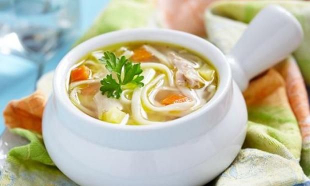 هل تسبب النودلز الإصابة بتسمم الدم؟.. خبراء التغذية يحذرون من الإفراط في تناولها