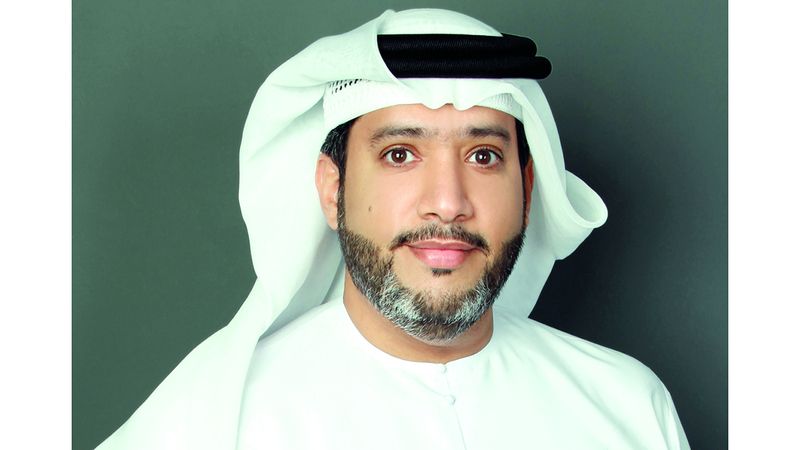 الامارات | إطلاق تقرير 15 حالة تطبيقية للذكاء الاصطناعي في العمل الحكومي