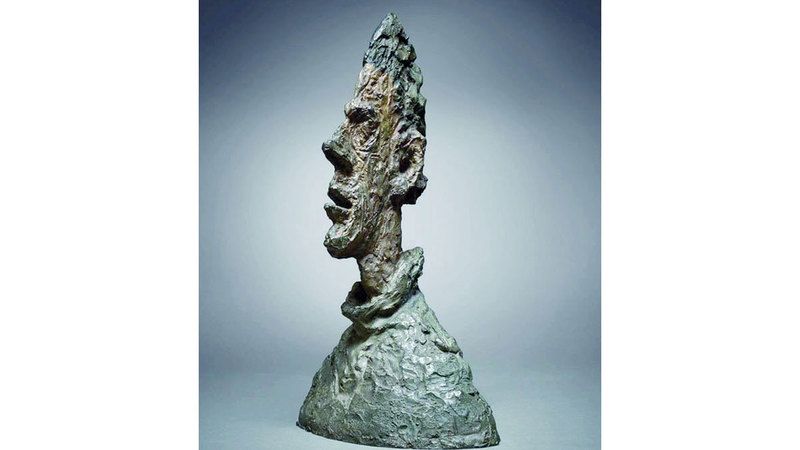 الامارات | منحوتة «الرأس الرفيع» بـ 70 مليون دولار