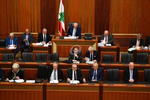 مصدر دبلوماسي للانباء: نحذر من مغبة التباطؤ أو التراخي في إقرار القوانين الإصلاحية المطلوبة