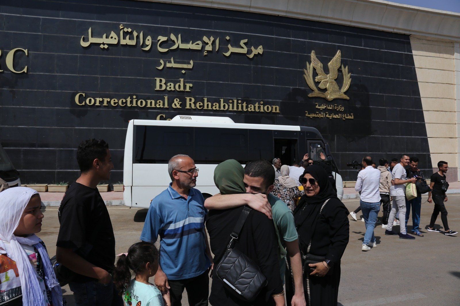 المفرج عنهم بمناسبة عيد تحرير سيناء يشكرون الرئيس السيسي: جمع شملنا (فيديو)