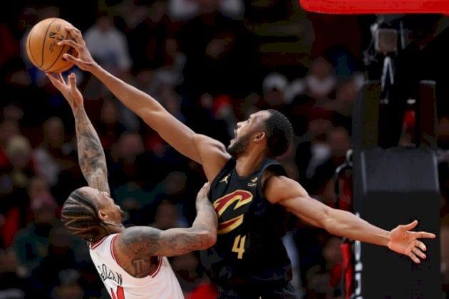 أن بي ايه: اختيار لاعب كليفلاند موبلي أفضل مدافع