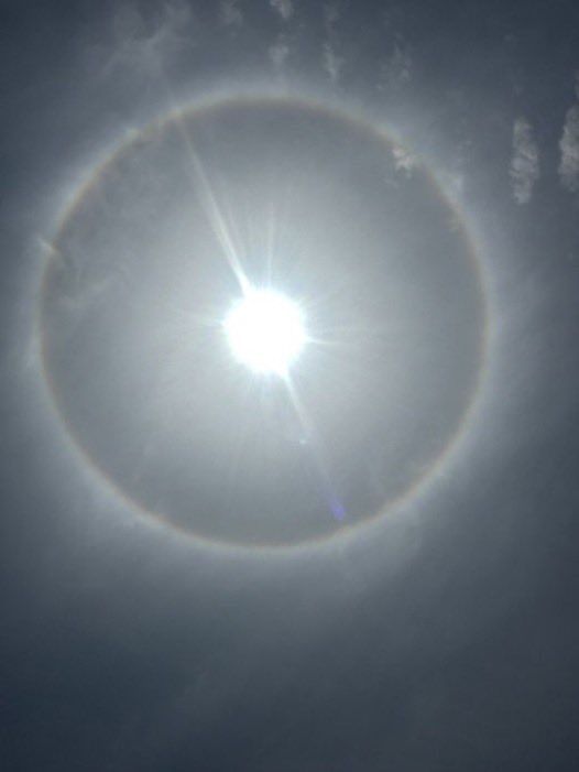 الامارات | "الشمس المزروبة" تظهر في السعودية .. وخبير يوضح السبب (فيديو)