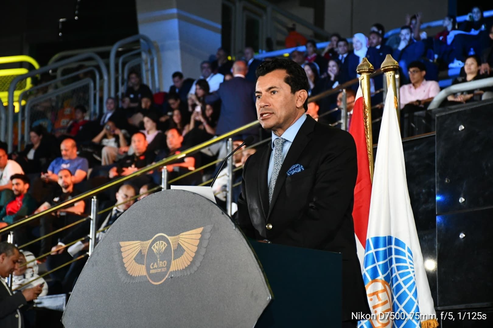 افتتاح مبهر لبطولة كأس العالم للجمباز الفني بحضور وزير الرياضة .. صور