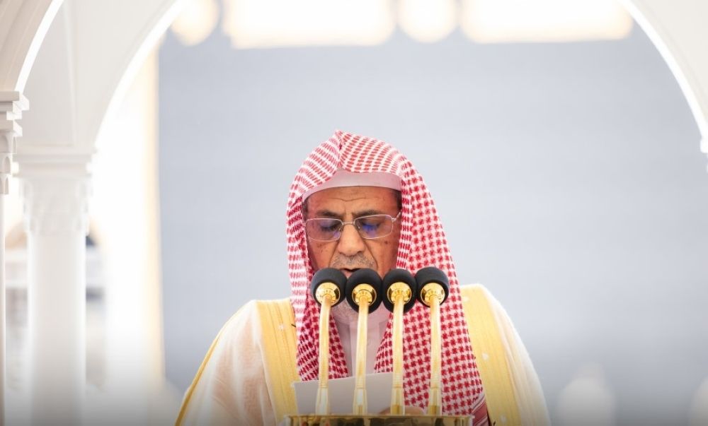 إمام الحرم: على المؤمن معرفة قيمته وعدم استصغار نفسه أمام الماديات