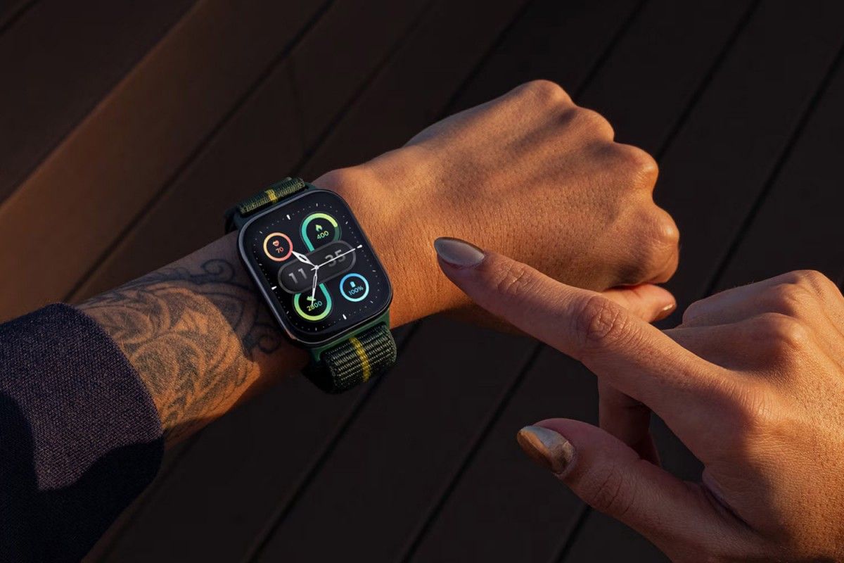 تكنولوجيا: إطلاق Motorola Watch Fit و Buds Loop رسميًا