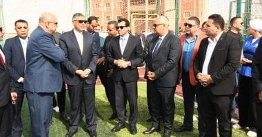 وزير الرياضة ومحافظ الجيزة يفتتحان منشآت رياضية جديدة بنادى حدائق الأهرام