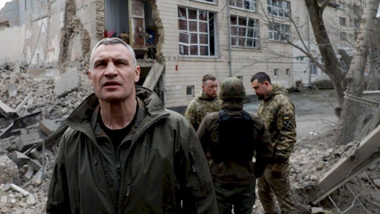 ترامب لمجلة "تايم": ستبقى القرم مع روسيا وزيلينسكي يُدرك ذلك