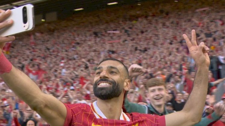 عاجل.. صلاح يهدي ليفربول اللقب العشريني والسيلفي التاريخي (فيديو)