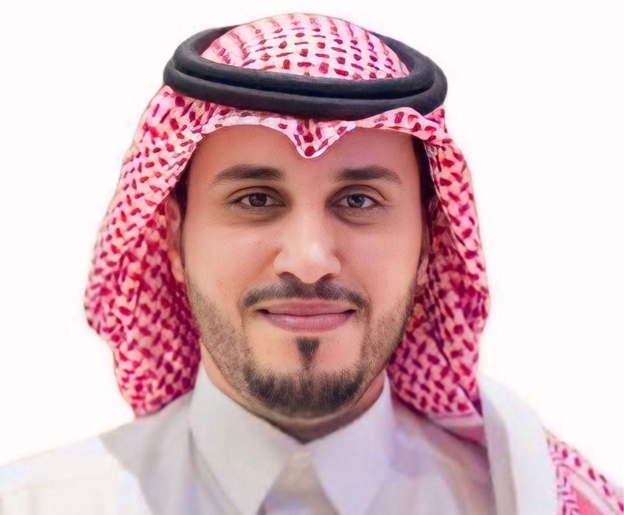 السعودية | “النداح” يسجل حضوره الأكاديمي: كأول دكتور في سياسات الرعاية وإدارة المؤسسات الاجتماعية